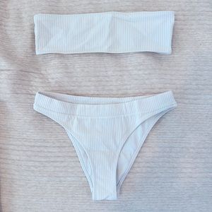 Triangl bandeau bikini